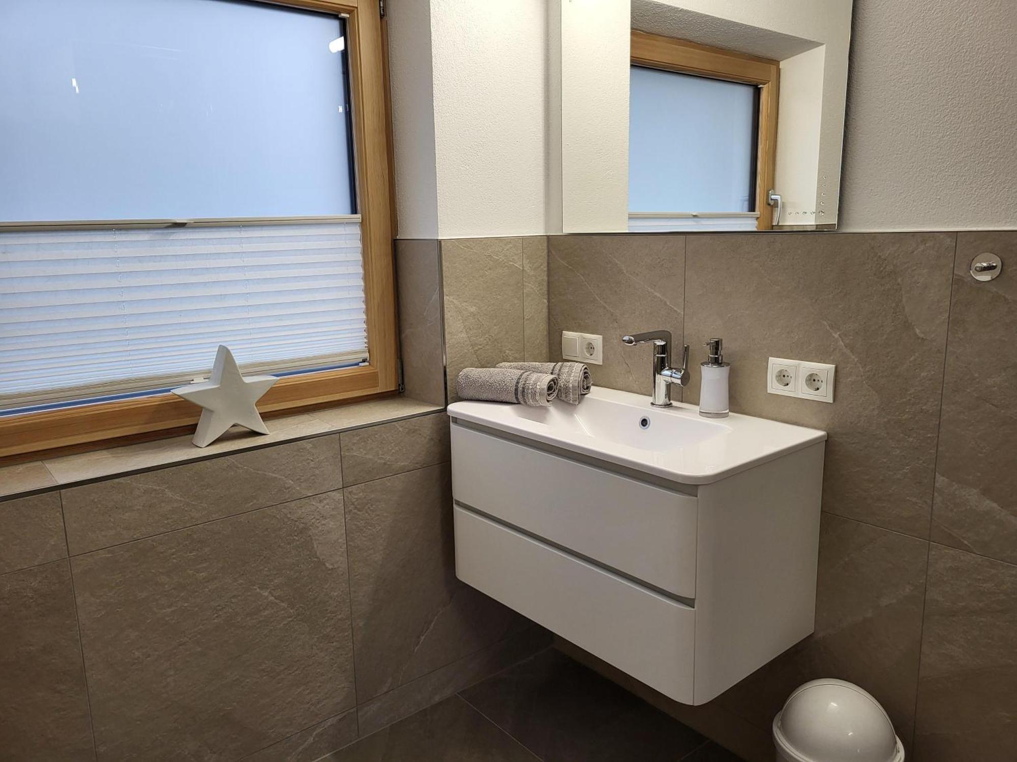 Apartment Bei Anna Schlitters Εξωτερικό φωτογραφία