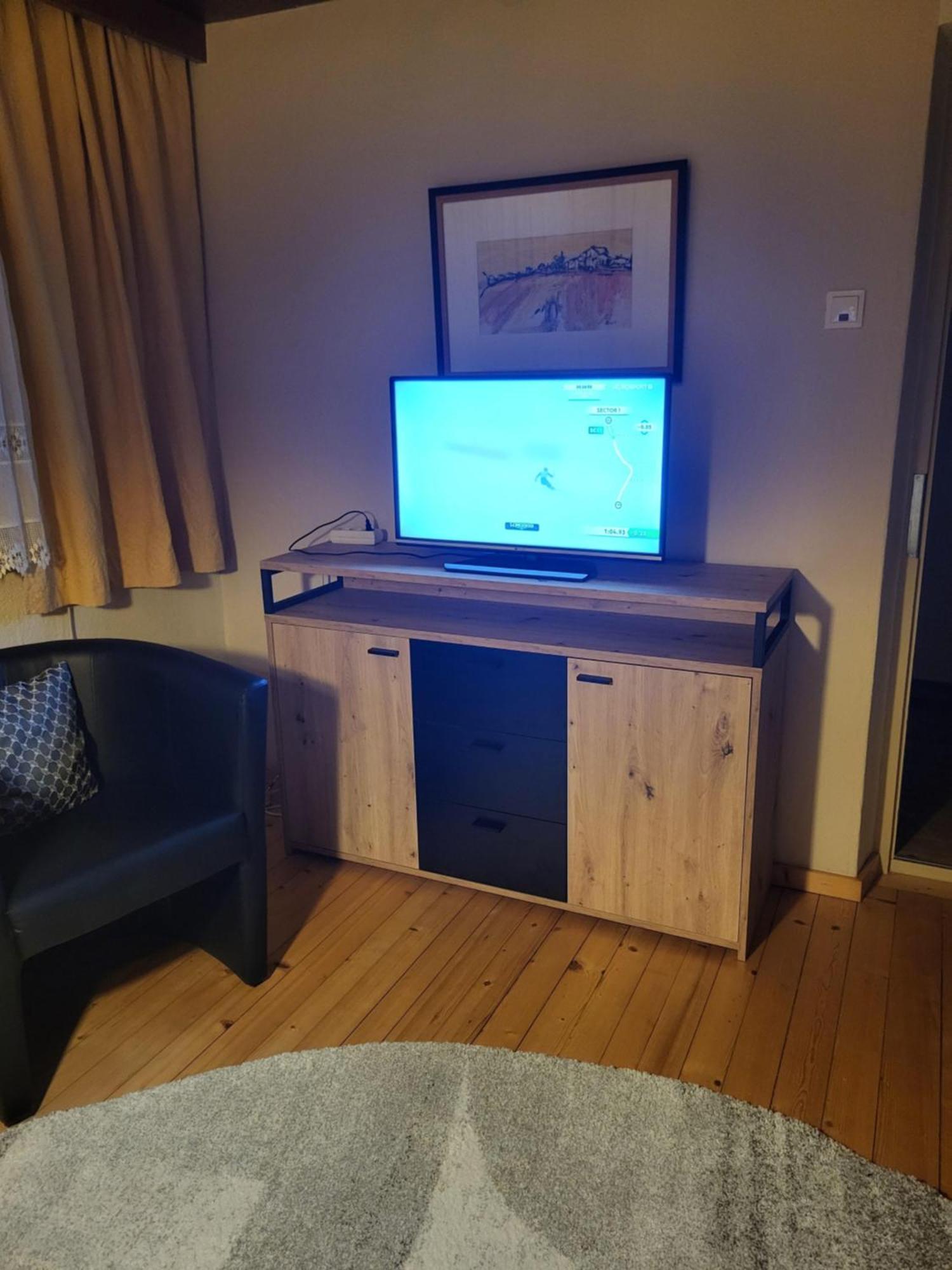 Apartment Bei Anna Schlitters Εξωτερικό φωτογραφία